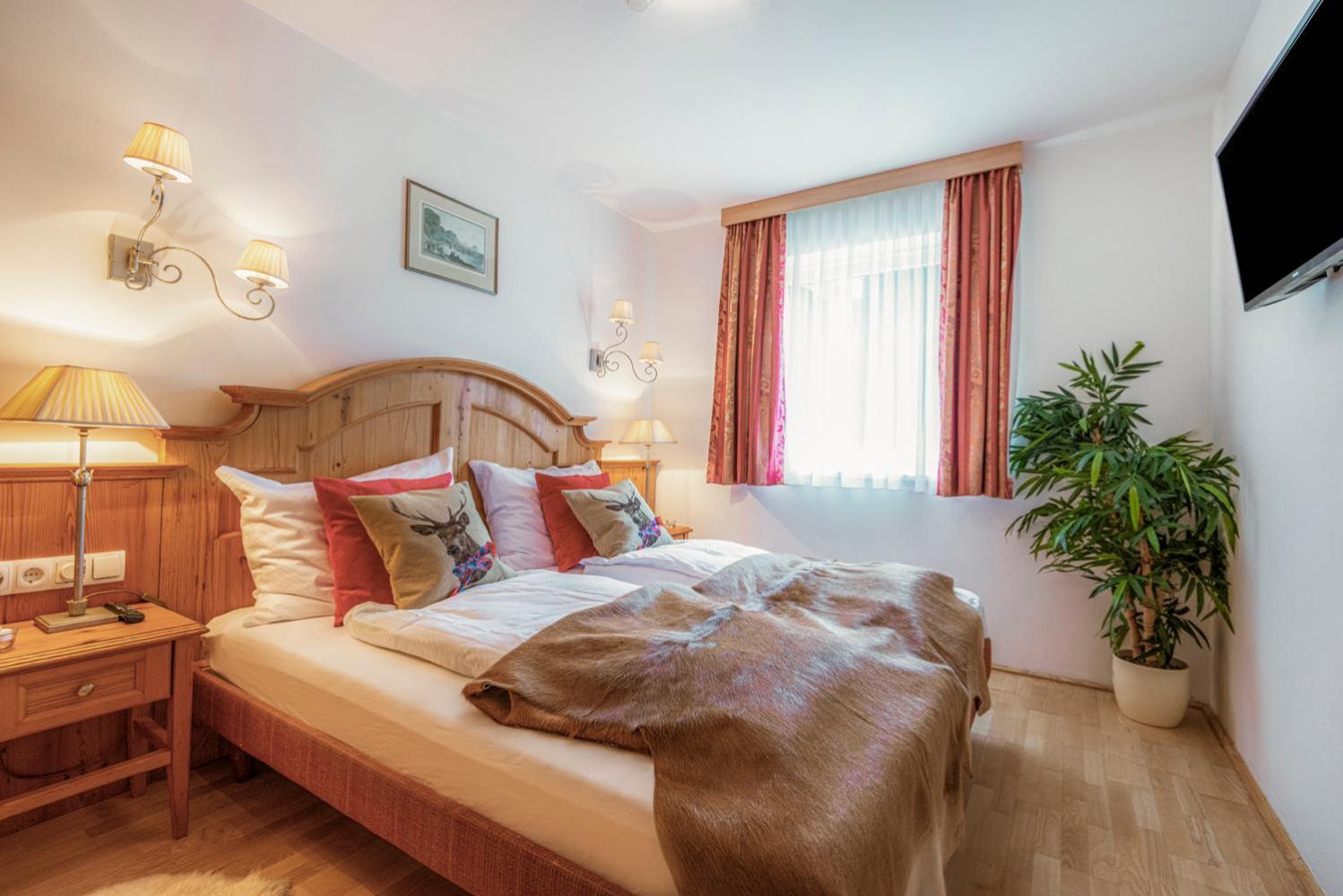 Panorama Spa Lodges Das.Schiller باد جاستاين المظهر الخارجي الصورة